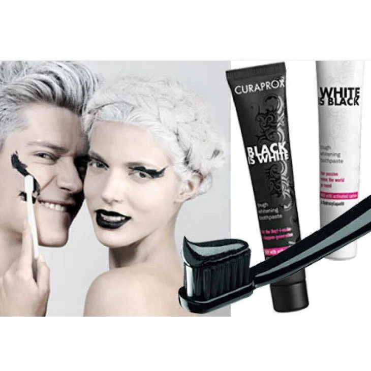 Curaprox Black is White Dentifricio sbiancante gusto fresco 10 ml + spazzolino