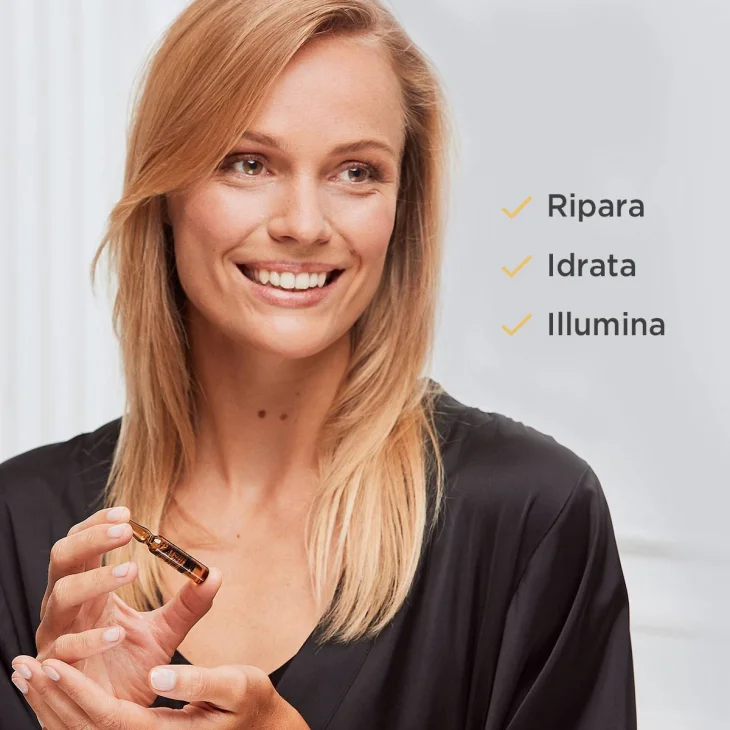 Isdin Isdinceutics Flavo C Melatonin Siero Viso Riparatore Notte 10 Fiale
