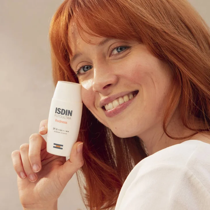 Isdin Foto Ultra Redness SPF 50 Crema Solare Viso Protezione Rossore 50 ml