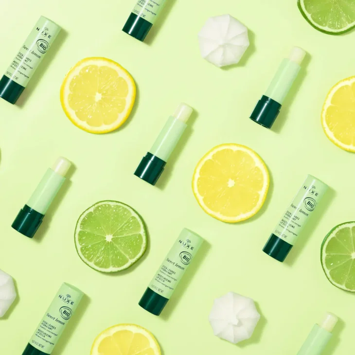 Nuxe Sweet Lemon Lip Balm Stick Labbra Idratante Bio 4 g