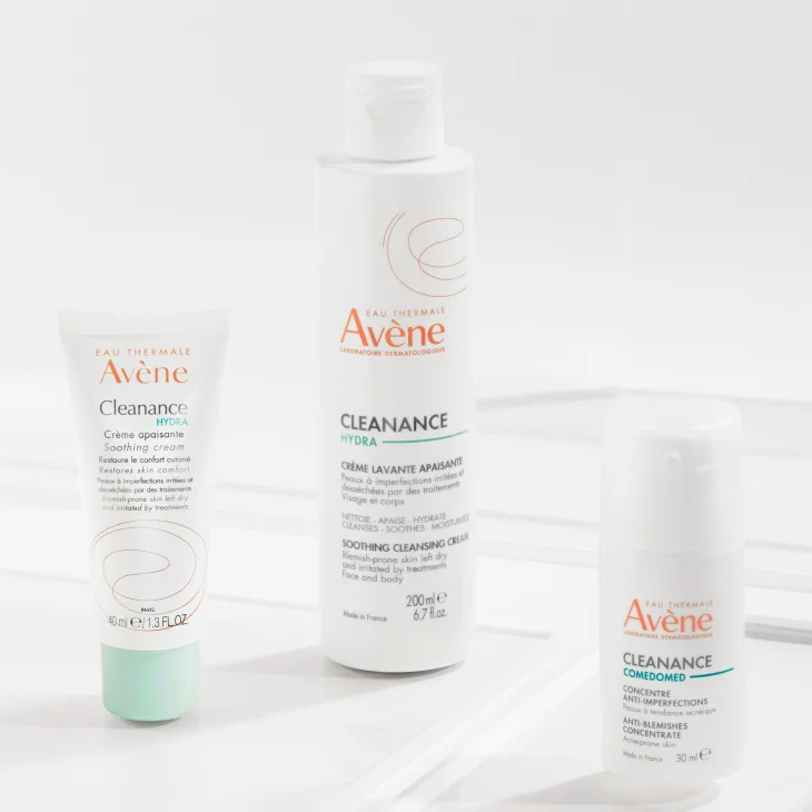 Av&egrave;ne Eau Thermale Cleanance Hydra Crema Detergente Lenitiva, Deterge e Nutre, Pelle secca a tendenza acneica e fragilizzata dai trattamenti anti-acne, 200ml