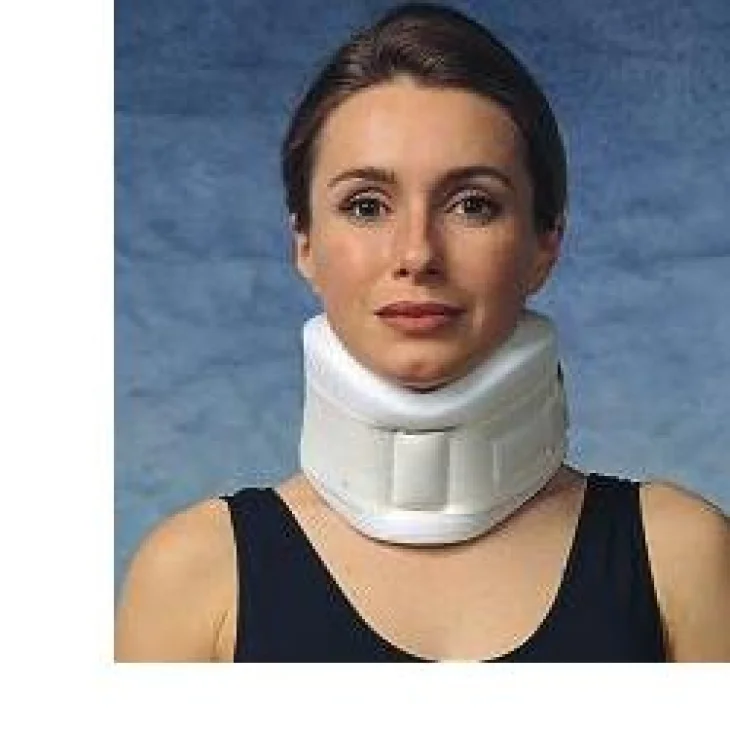 COLLARE CERVICALE IN GOMMAPIUMA DA 10CM MISURA UNIVERSALE BIANCO
