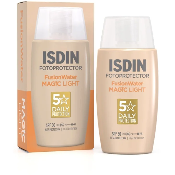 Isdin Fusion Water Magic Light SPF 50 Protezione Solare Viso Colorata 50 ml