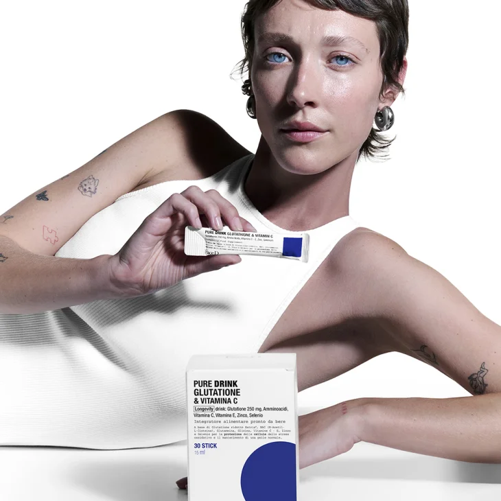 Face D Pure Drink Glutatione & Vitamina C integratore Antiossidante con Glutatione 30 stick da 15 ml (450 ml)