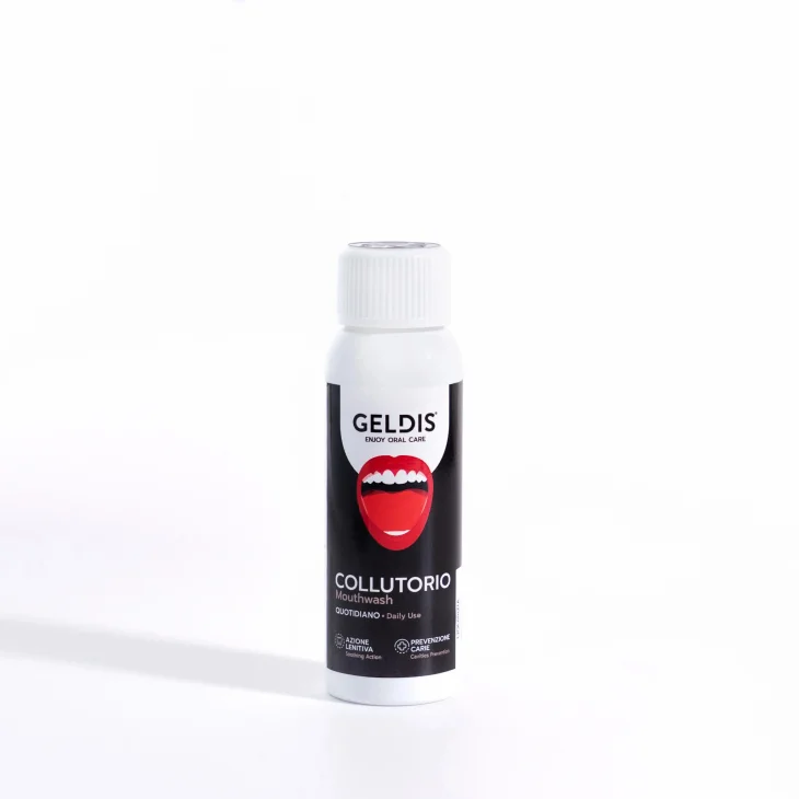 Geldis Collutorio Quotidiano Aroma Liquirizia 100 ml Geldis Collutorio Quotidiano Aroma Liquirizia 100 ml