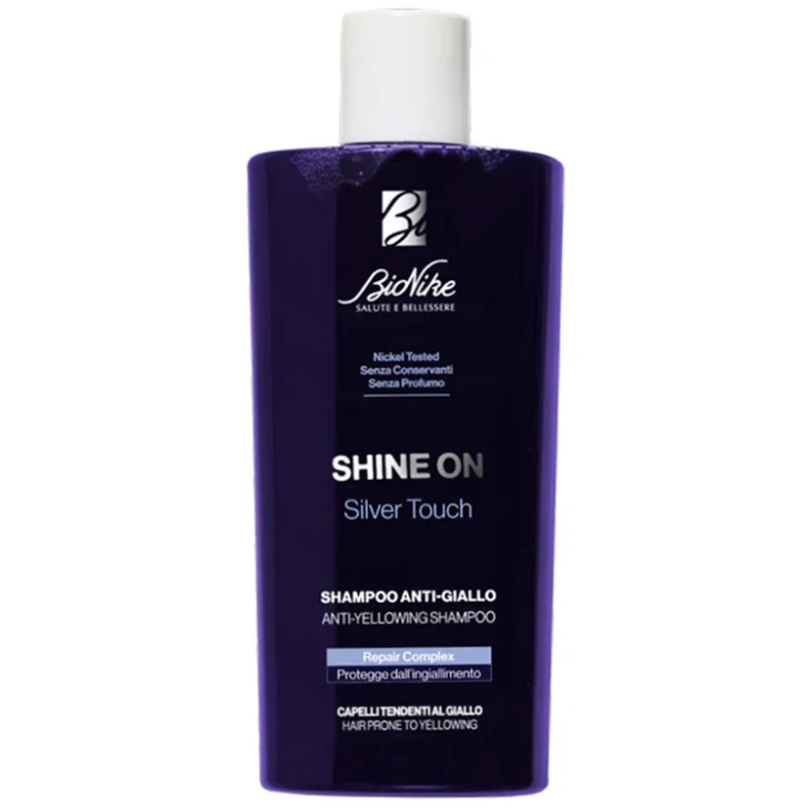 BioNike Shine On Shampoo Silver Touch Anti Giallo per Capelli Biondi e Bianchi 200 ml BioNike Shine On Shampoo Silver Touch Anti Giallo per Capelli Biondi e Bianchi 200 ml