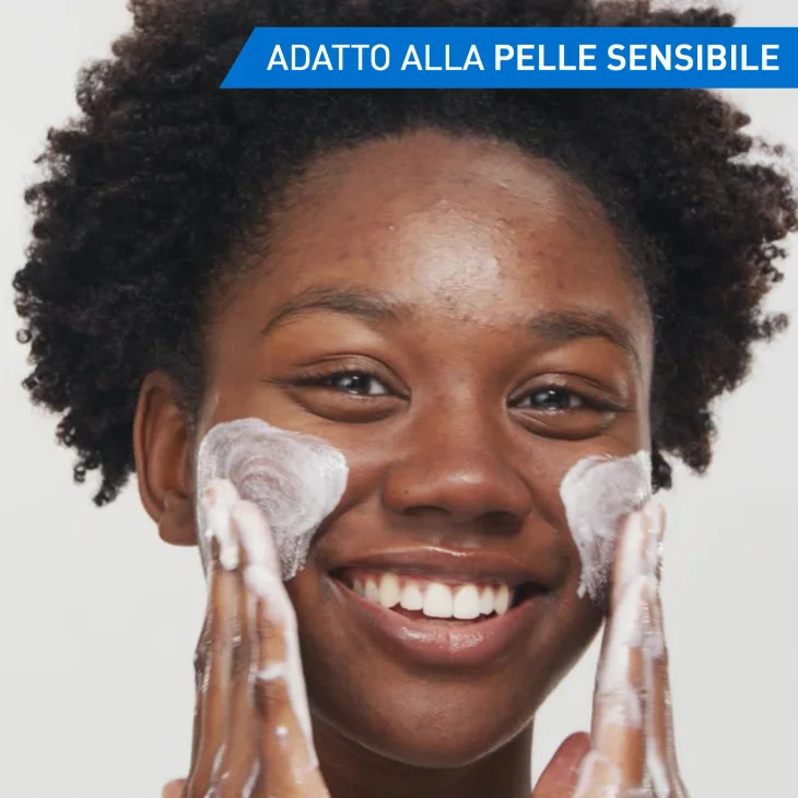 CeraVe Maschera Detergente Controllo Imperfezioni, per pelle a tendenza acneica, con 3 ceramidi essenziali, acido salicilico, glicerina e caolino 118ml
