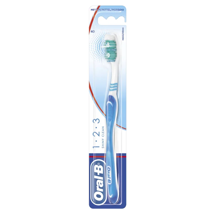 Oral B Classic Care Spazzolino 1 Pezzo