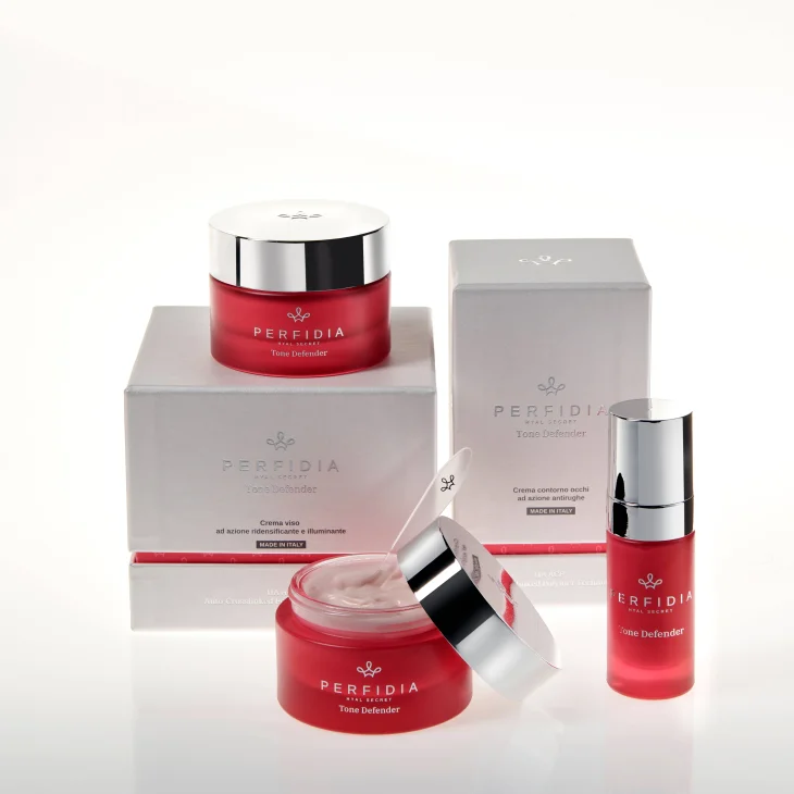Perfidia Tone defender Crema Contorno Occhi 15 ml