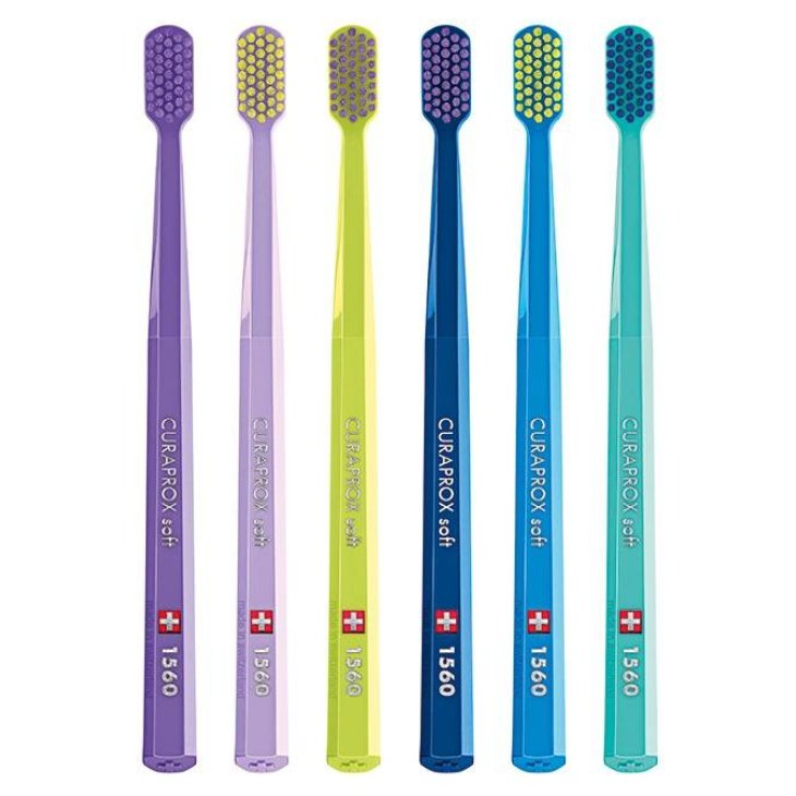 Curaprox Cs 1560 Spazzolino Duro 1 pezzo