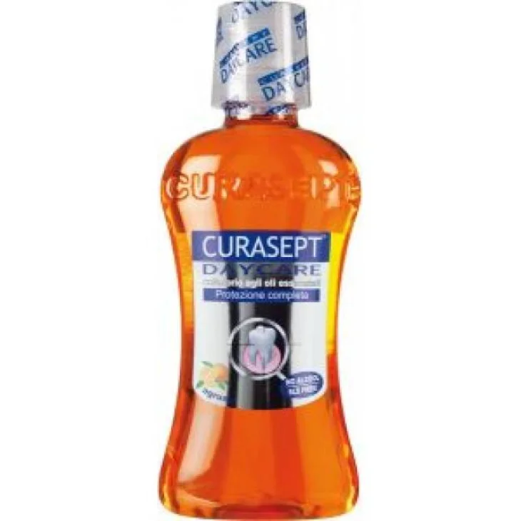 Curasept Daycare Collutorio con protezione completa agli agrumi 250 ml