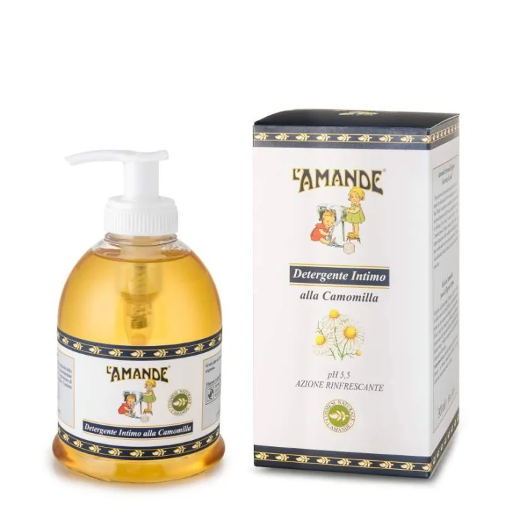 L'AMANDE MARSEILLE DETERGENTE INTIMO ALLA CAMOMILLA 300 ML