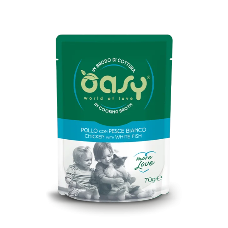 Oasy Wet Cat More Love Cibo Umido per Gatti Adulti gusto Pollo 70 g