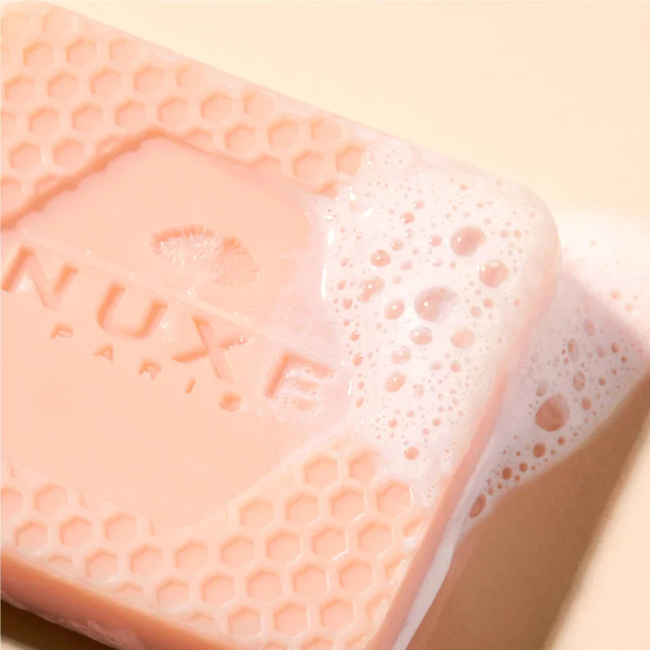 Nuxe Rêve De Miel Shampoo Solido Delicato Al Miele 65 gr