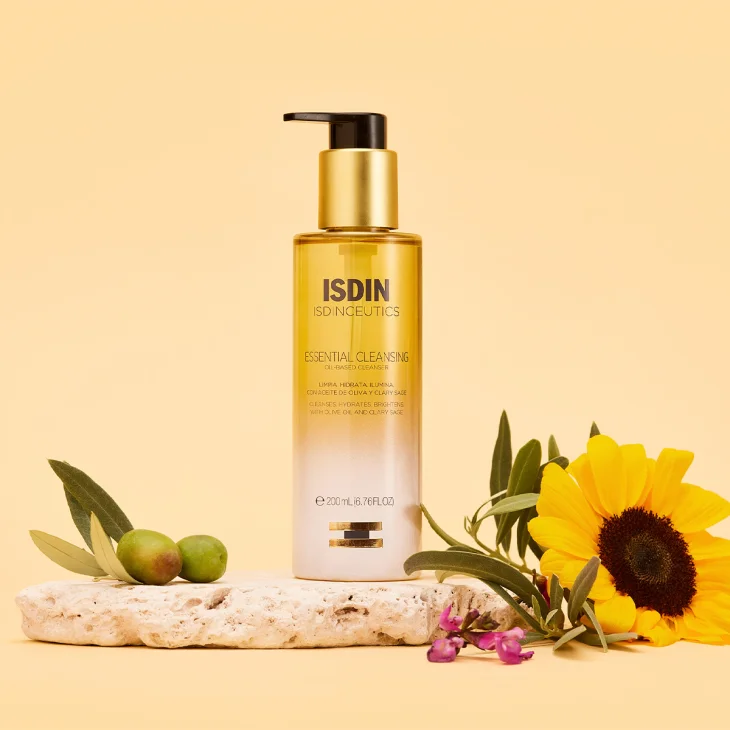 Isdin Essential Cleansing Olio Detergente Viso 200 ml