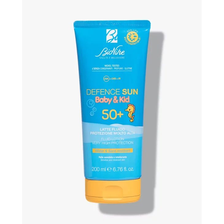 Bionike Defence Sun Baby&Kid Latte Fluido Spf 50+ 200 ml Bionike Defence Sun Baby&Kid Latte Fluido Spf 50+ 200 ml