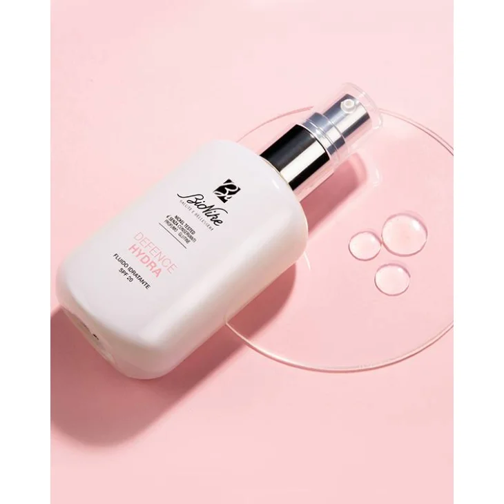 Bionike Defence Hydra Fluido per l'Idratazione Quotidiana con Protezione SPF20 50 ml