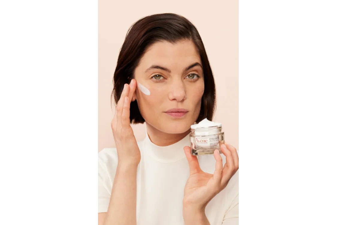 Come contrastare la senescenza cellulare con Hyaluron Activ B3 di Eau Thermale Avène