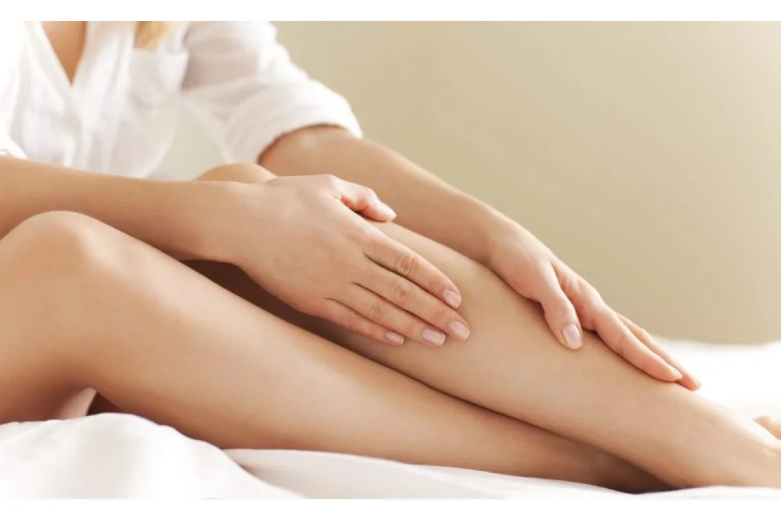 Cattiva circolazione, gambe pesanti e cellulite: come intervenire in modo naturale 