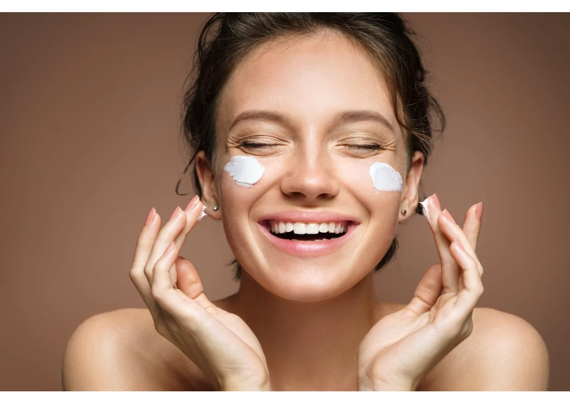 Creme idratanti: quali scegliere a seconda del tipo di pelle Creme idratanti: quali scegliere a seconda del tipo di pelle