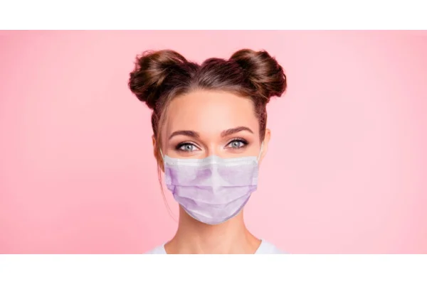 Maskne: come combattere l&rsquo;acne da mascherina