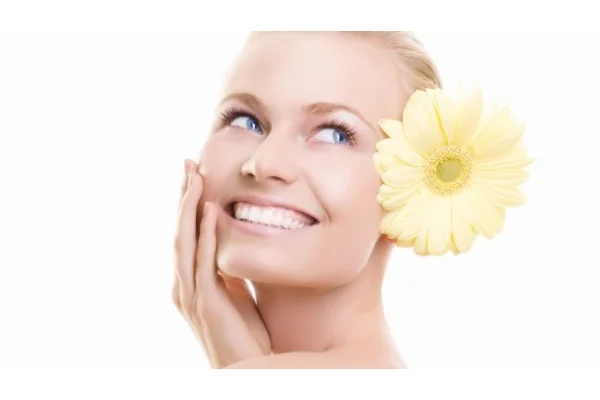 Concludi l&rsquo;anno in bellezza con i nostri trattamenti Surgic Touch!