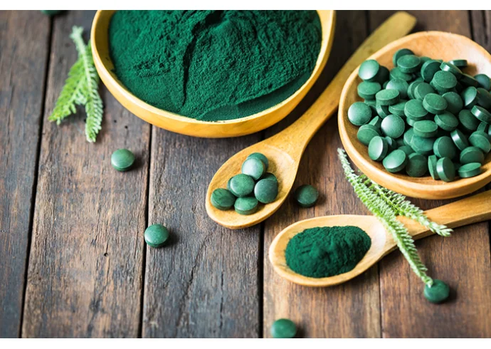 Spirulina: proprietà, benefici e utilizzi