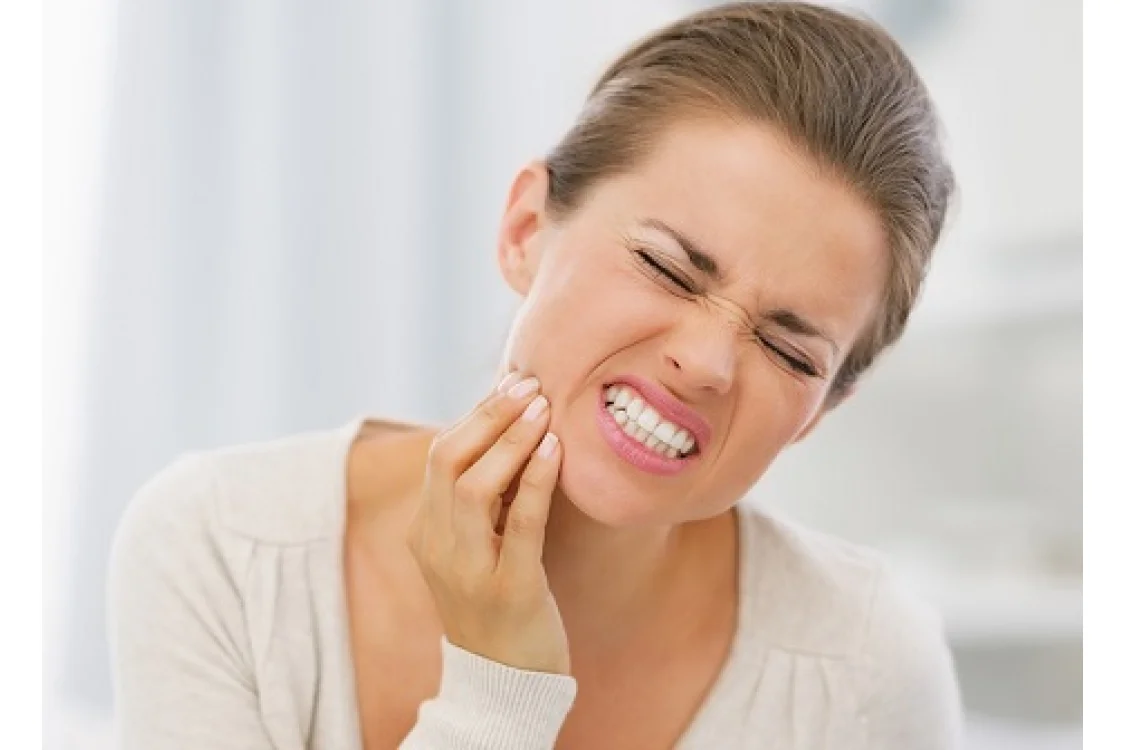 Sensibilità dentale: cause, sintomi e rimedi.