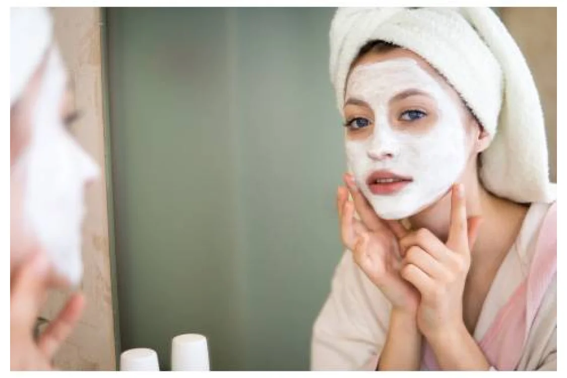 Guida alla beauty routine per acne