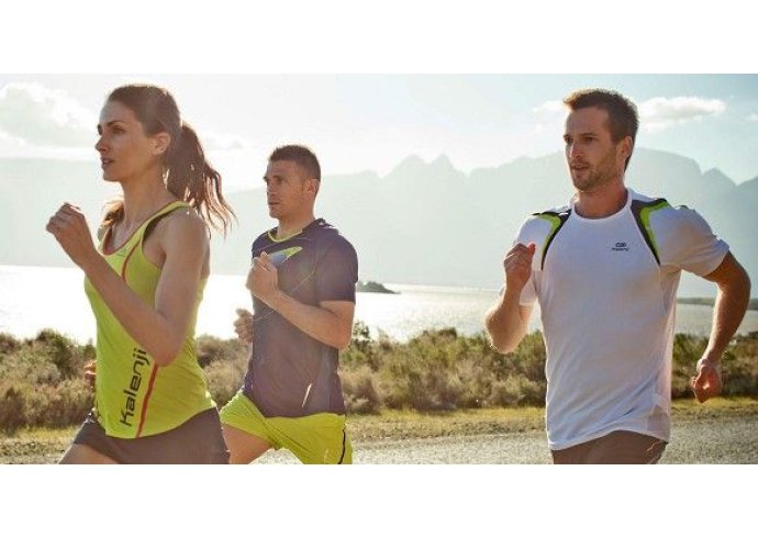 In palestra scegli l'abbigliamento sportivo giusto In palestra scegli l'abbigliamento sportivo giusto