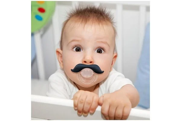 Il dilemma di ogni mamma: ciuccio s&igrave; o ciuccio no?