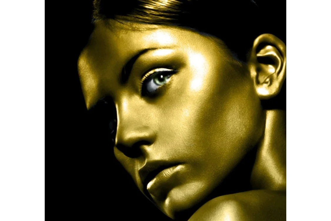 Se la tua pelle vale oro, scegli i cosmetici luxury!