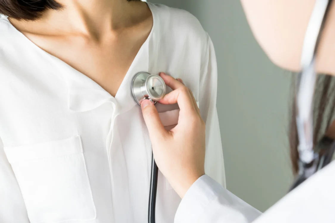 Prevenzione delle malattie cardiovascolari: l'importanza degli integratori alimentari e di uno stile di vita sano