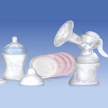 Nuby Set Tiralatte e Biberon