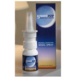 Snoreeze Spray Nasale per il Russamento da Raffreddore o Allergia 10 ml